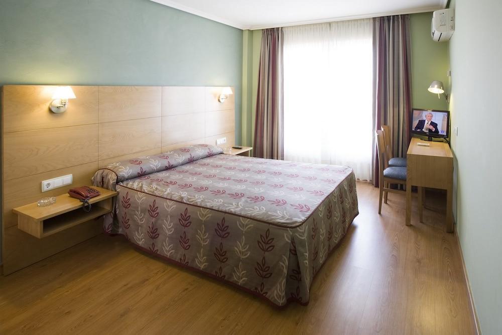Hotel Los Pasiegos Hoznayo Eksteriør billede