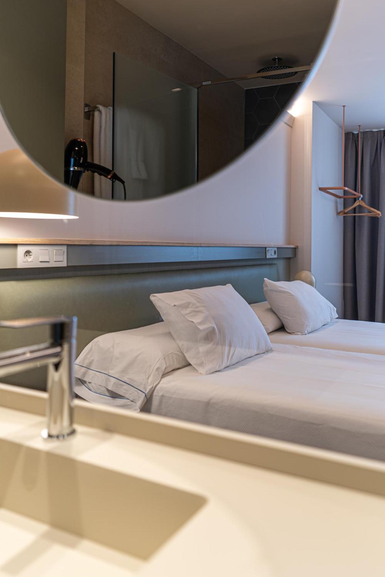 Hotel Los Pasiegos Hoznayo Eksteriør billede