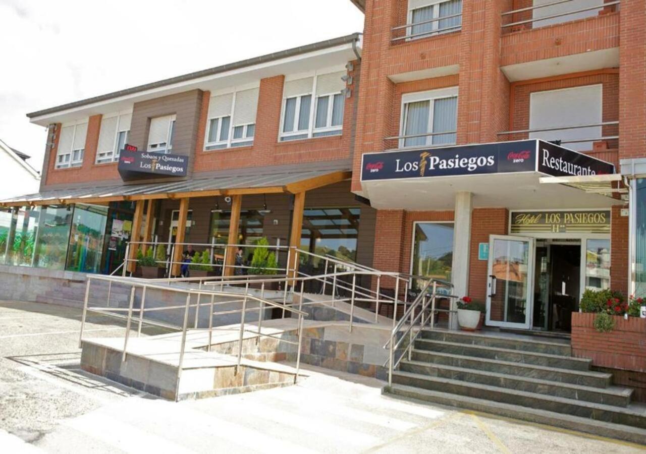 Hotel Los Pasiegos Hoznayo Eksteriør billede
